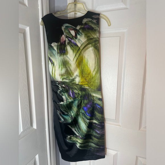 Le Chateau feather/peacock design dress - Picture 3 of 6